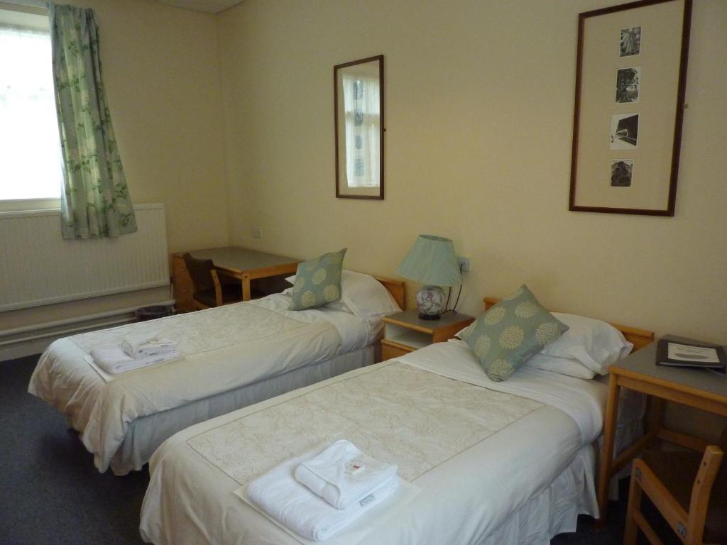 Gregynog Hall Hostal Tregynon Habitación foto